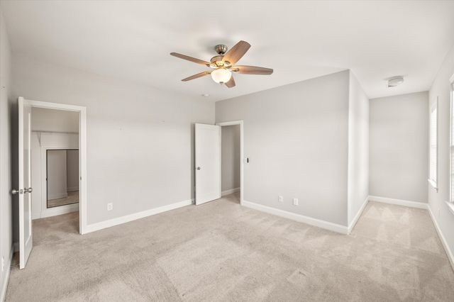1548 Drakes Creek Rd, Hendersonville, TN 37075