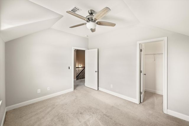 1548 Drakes Creek Rd, Hendersonville, TN 37075