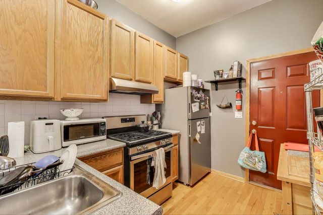 1509 W Thomas Street 2R, Chicago, IL 60642