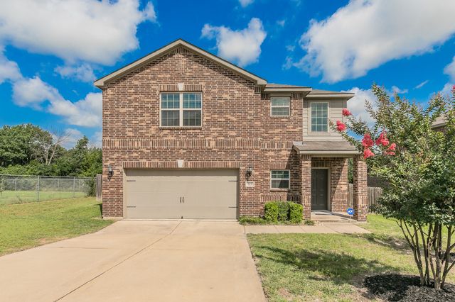 725 Oak Creek Drive, Hutchins, TX 75141