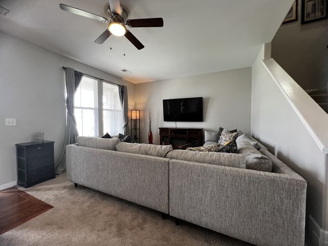 2303 Farrington Pl, Antioch, TN 37013