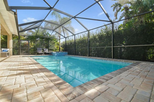 14309 AZALEA POND COURT, Lithia, FL 33547