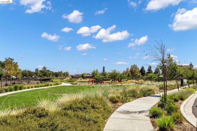 1862 Chandler Dr, Brentwood, CA 94513