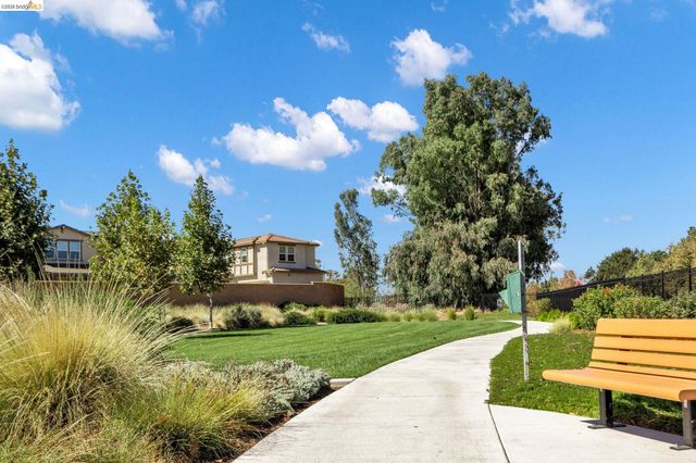 1862 Chandler Dr, Brentwood, CA 94513