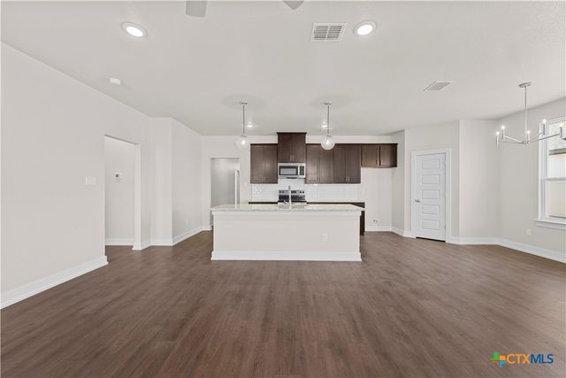 151 Grand Canyon Drive, Copperas Cove, TX 76522