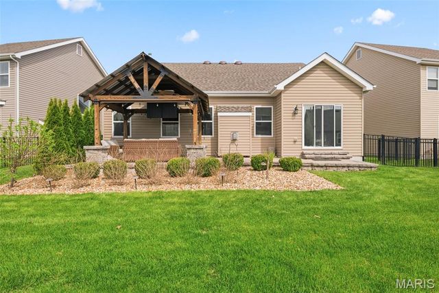 3456 Harbor Crossing Drive, St Charles, MO 63301