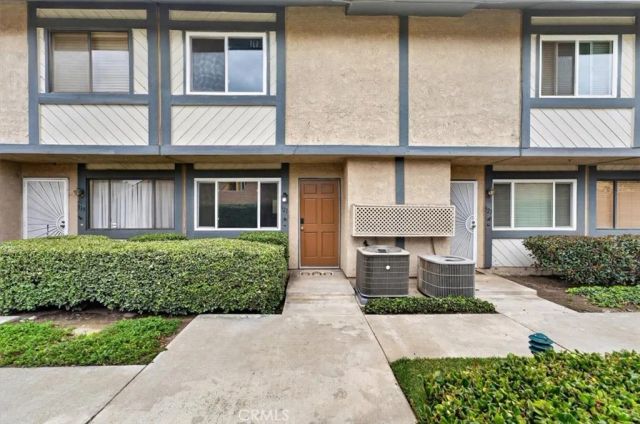 521 West 9th Street, Upland, CA 91786