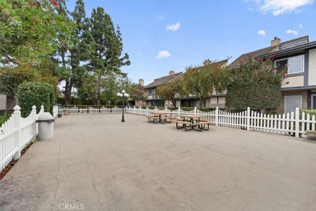 521 West 9th Street, Upland, CA 91786