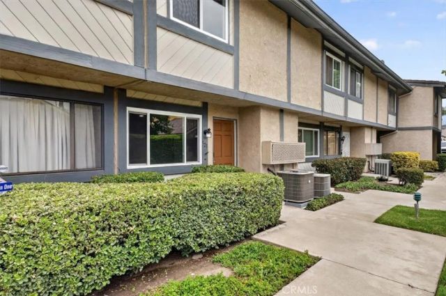 521 West 9th Street, Upland, CA 91786