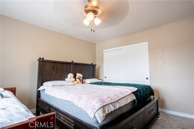 21101 Sitkan Rd, Apple Valley, CA 92308