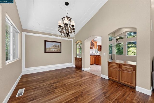 891 Livorna Rd, Alamo, CA 94507