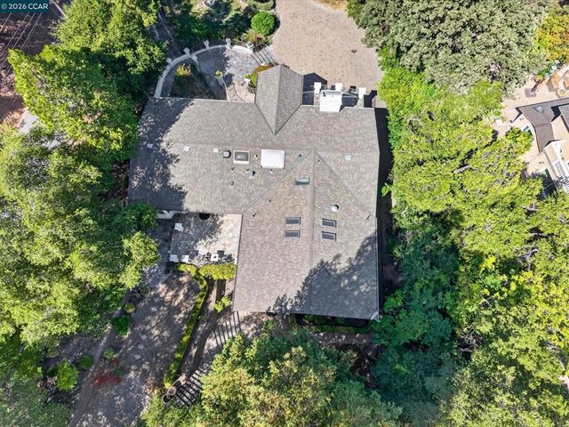 891 Livorna Rd, Alamo, CA 94507