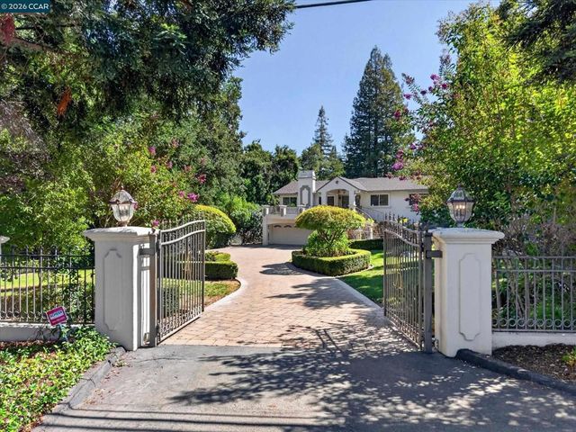891 Livorna Rd, Alamo, CA 94507