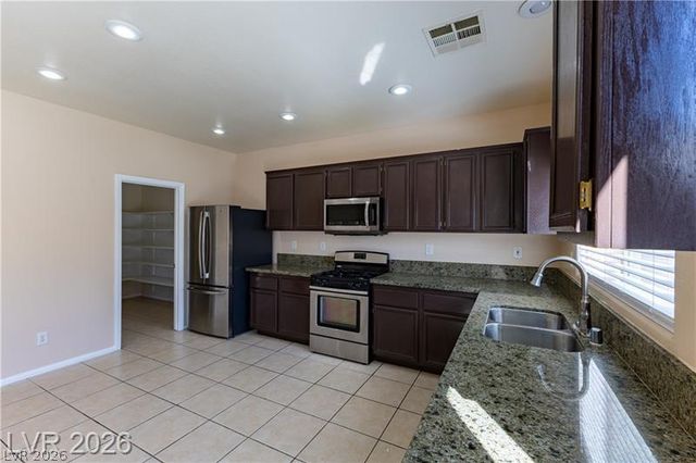 5009 Granite Creek Court, Las Vegas, NV 89131