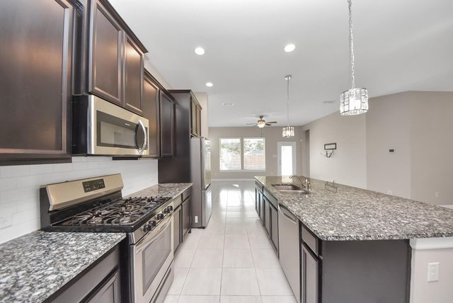 8114 Silverspot Lane, Missouri City, TX 77459