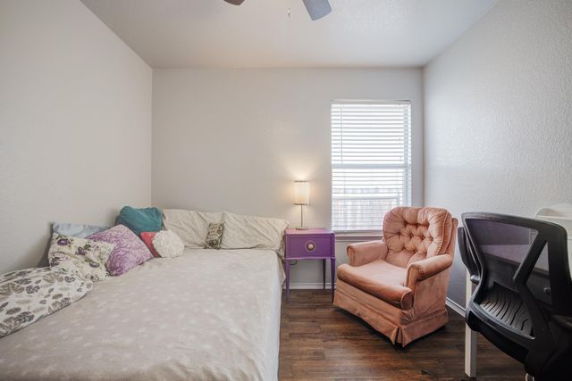 202 McCarthur DR, Leander, TX 78641