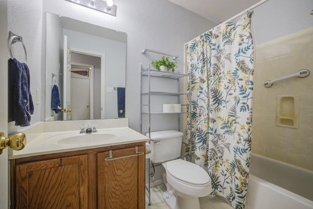 202 McCarthur DR, Leander, TX 78641