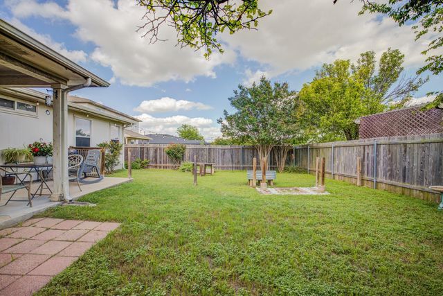 202 McCarthur DR, Leander, TX 78641