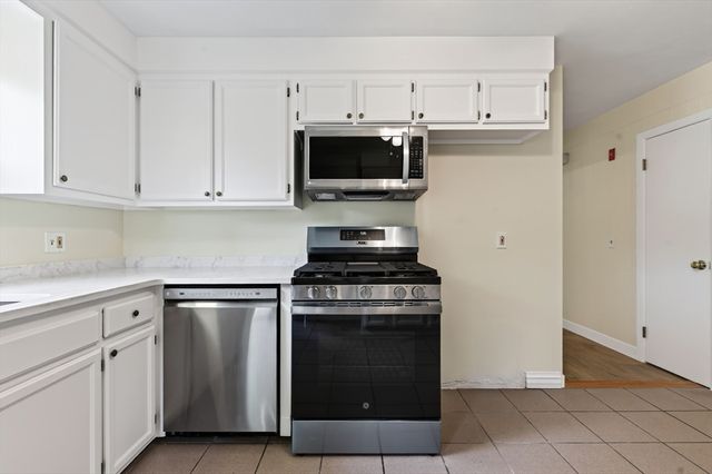 240 W Main Street, West Brookfield, MA 01585