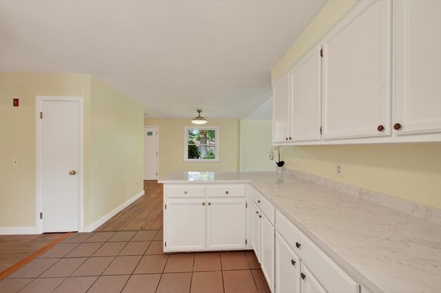 240 W Main Street, West Brookfield, MA 01585