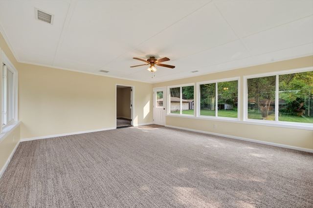 240 W Main Street, West Brookfield, MA 01585