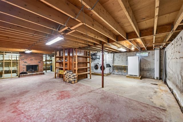 240 W Main Street, West Brookfield, MA 01585