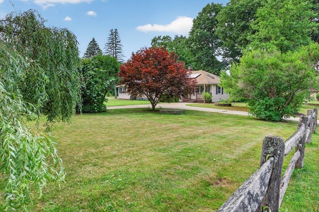 240 W Main Street, West Brookfield, MA 01585