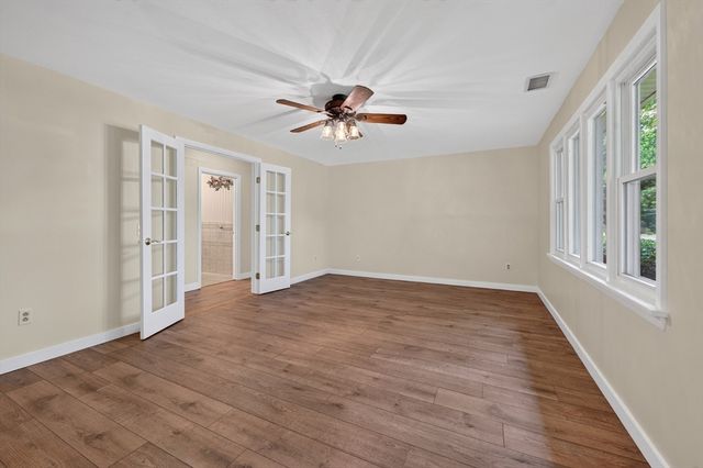 240 W Main Street, West Brookfield, MA 01585