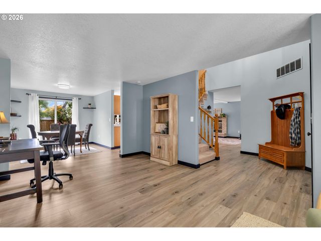 16401 Ne 75TH Cir, Vancouver, WA 98682