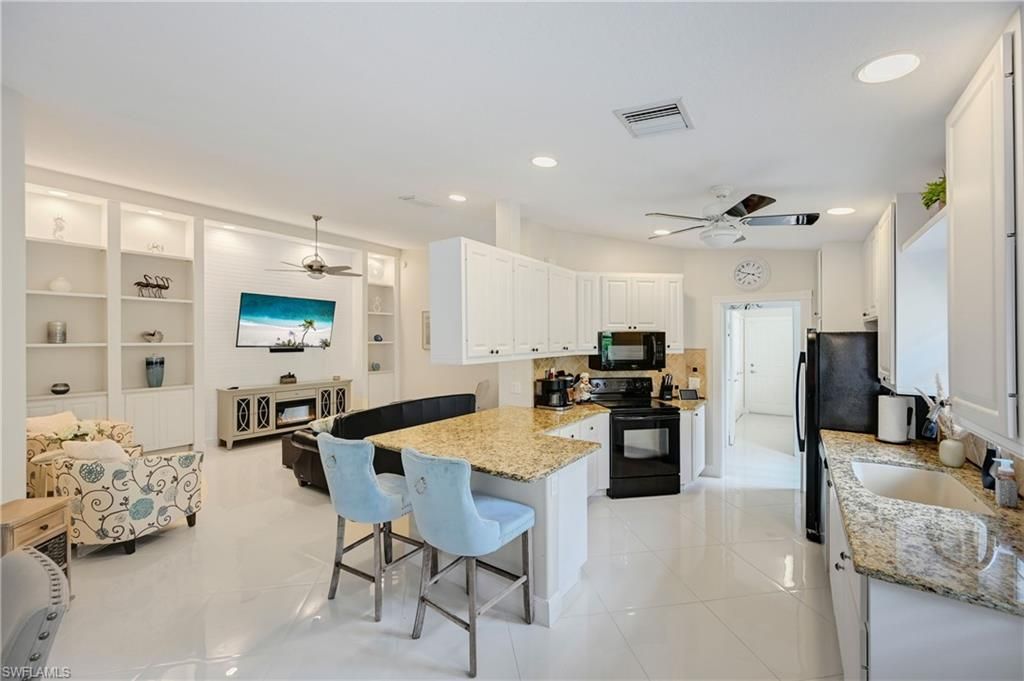 28023 Dorado DR, BONITA SPRINGS, FL 34135 — photo 5