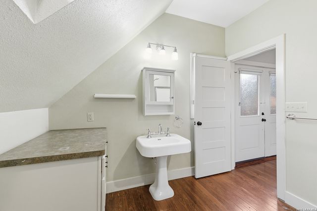 505 Belknap Pl Unit A, San Antonio, TX 78212