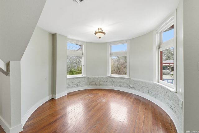 505 Belknap Pl Unit A, San Antonio, TX 78212