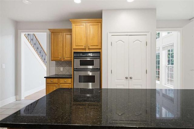 1423 Swiftwater Circle, Mcdonough, GA 30252