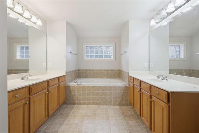 1423 Swiftwater Circle, Mcdonough, GA 30252