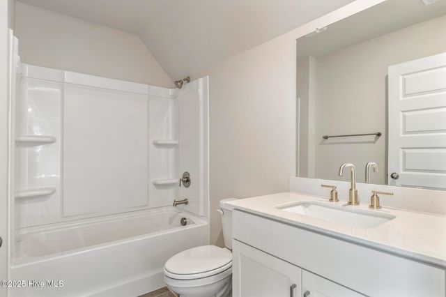 394 Autumn Pheasant Loop NW, Calabash, NC 28467