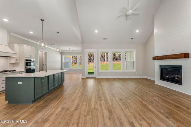 394 Autumn Pheasant Loop NW, Calabash, NC 28467