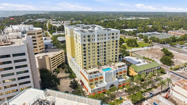 628 CLEVELAND STREET 1211, Clearwater, FL 33755