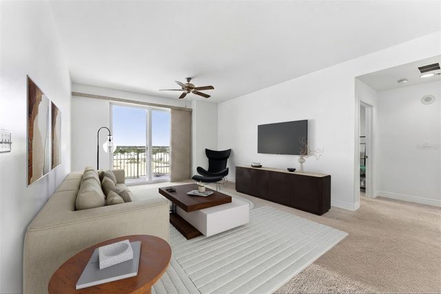 628 CLEVELAND STREET 1211, Clearwater, FL 33755