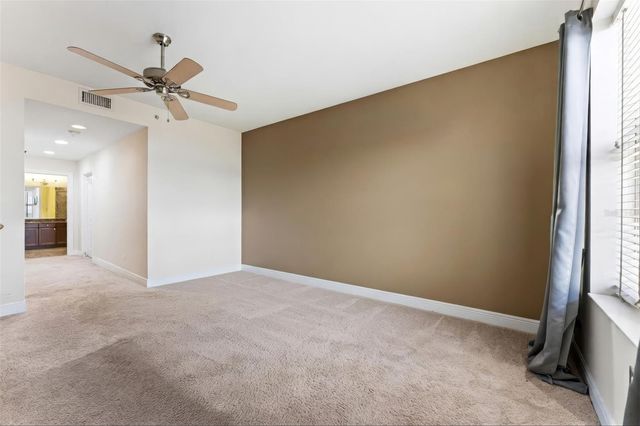 628 CLEVELAND STREET 1211, Clearwater, FL 33755