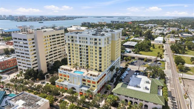 628 CLEVELAND STREET 1211, Clearwater, FL 33755