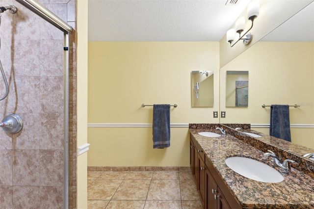 628 CLEVELAND STREET 1211, Clearwater, FL 33755