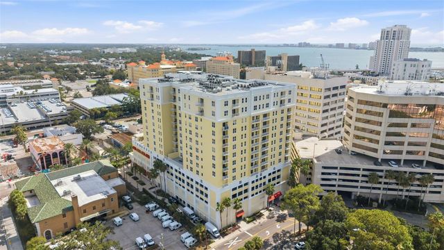 628 CLEVELAND STREET 1211, Clearwater, FL 33755