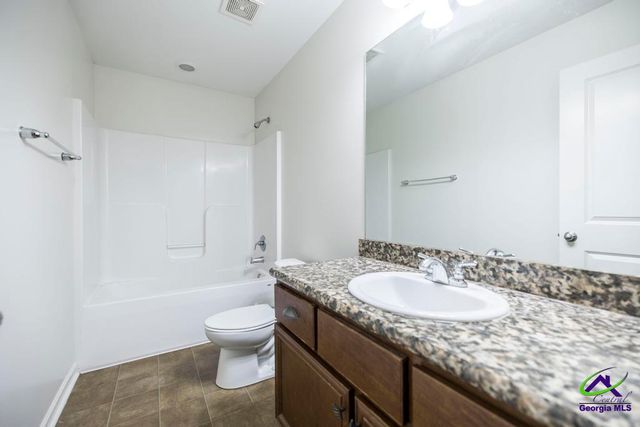 108 Hawks Tail Drive, Kathleen, GA 31047