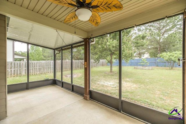 108 Hawks Tail Drive, Kathleen, GA 31047