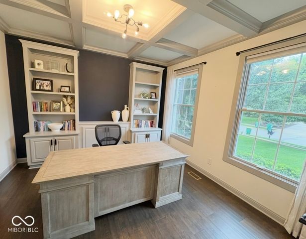 16556 Brookhollow Drive, Westfield, IN 46062