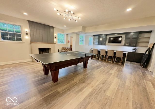 16556 Brookhollow Drive, Westfield, IN 46062
