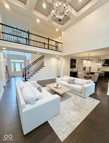 16556 Brookhollow Drive, Westfield, IN 46062