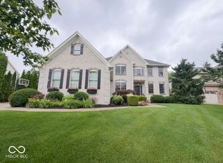 16556 Brookhollow Drive, Westfield, IN 46062