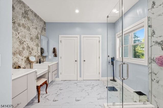 1993 Amwell Rd, Franklin Twp., NJ 08873