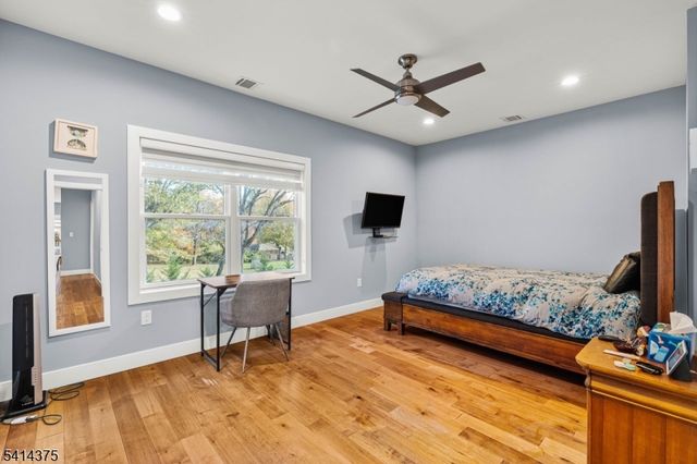 1993 Amwell Rd, Franklin Twp., NJ 08873